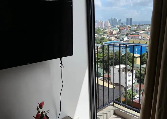 Apartment A With A View, 1 Bdrm With Balcony And Netflix Access