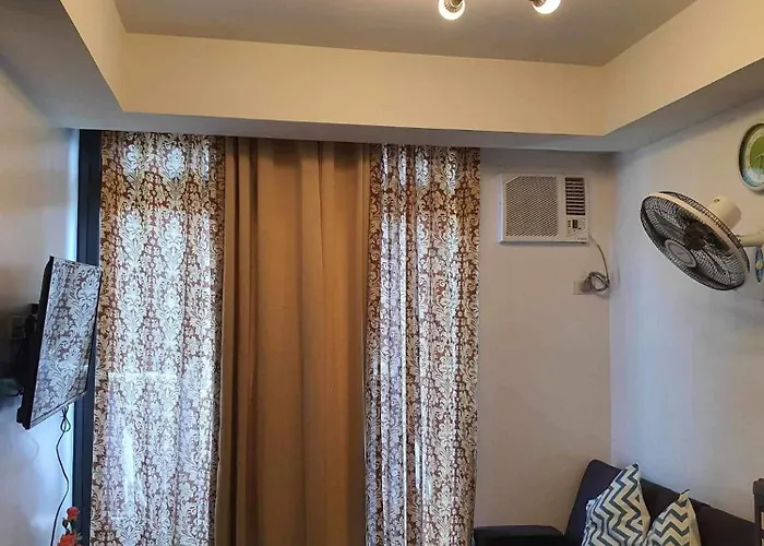 A With A View, 1 Bdrm With Balcony And Netflix Access Apartment Manila
