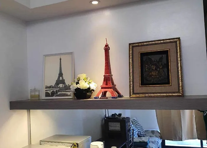 Apartment A With A View, 1 Bdrm With Balcony And Netflix Access Manila